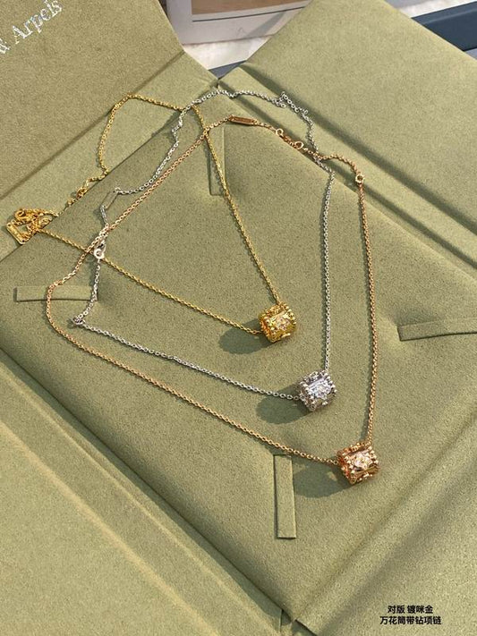 Van Cleef & Arpel Necklace